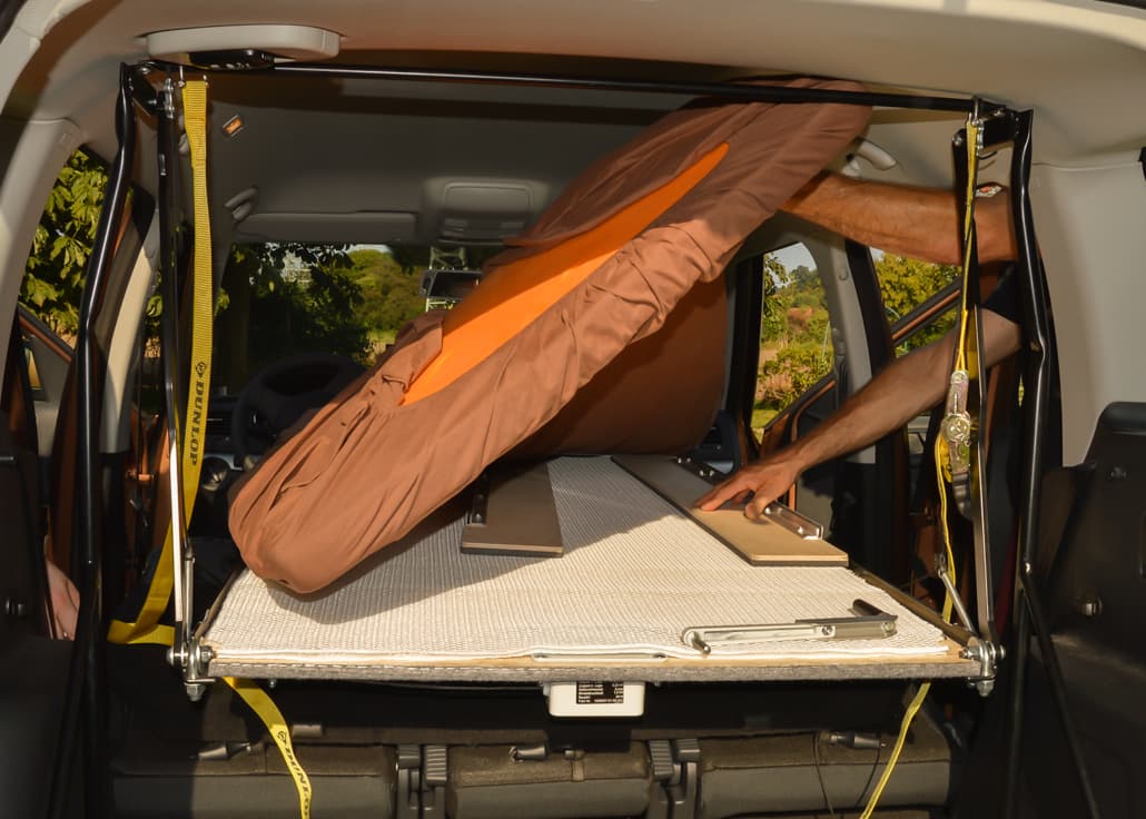 Car Canopy Bed in Škoda Yeti