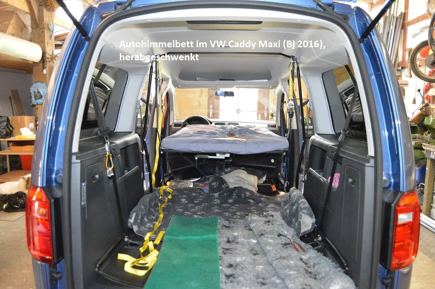 Autohimmelbett im VW Caddy IV Maxi
